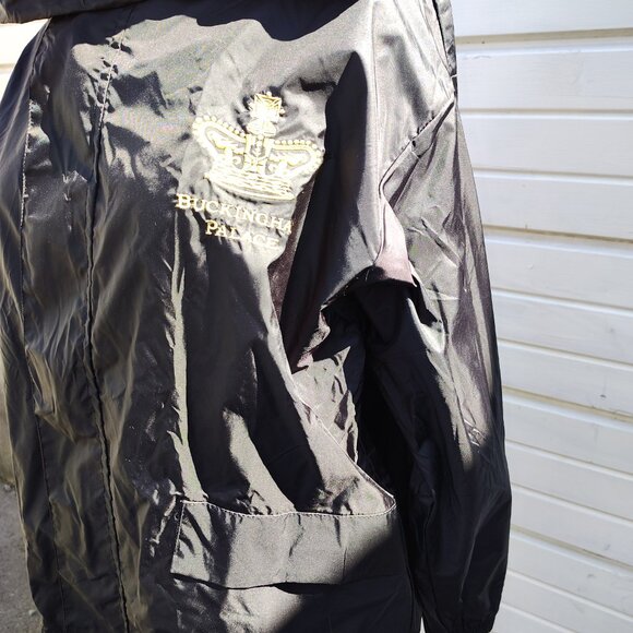 Buckingham Palace Light Weight Rain Jacket Size Small Full Zip With Hood Nylon - Picture 2 of 9